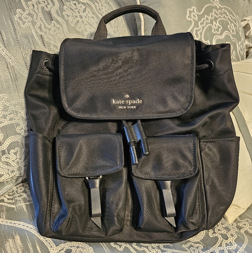 Kate Spade Carley Flap Backpack Bag in Black New w/o Tags